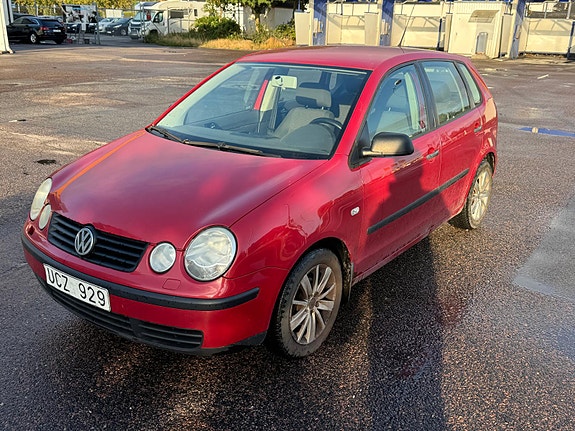 Volkswagen Polo 2 of 6