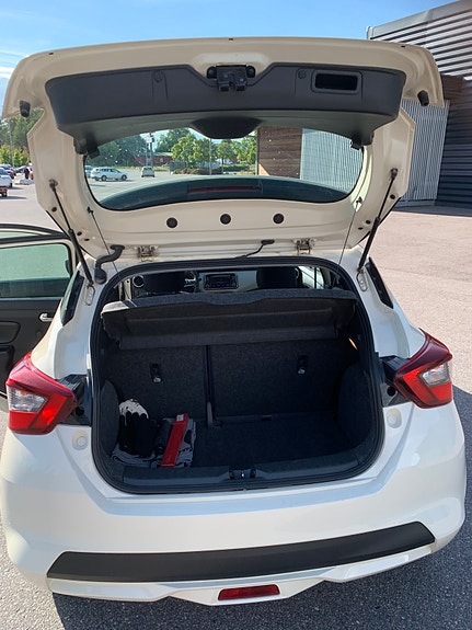 Nissan Micra 5 of 14
