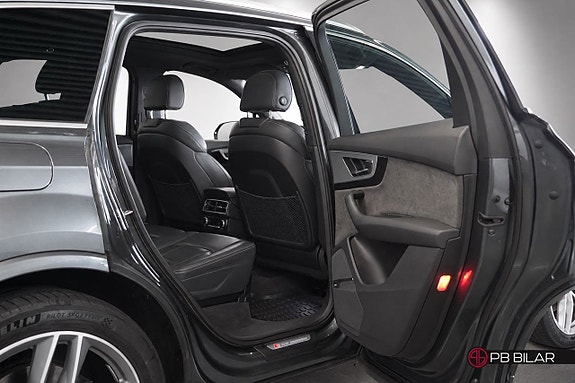 Audi Q7 15 of 27