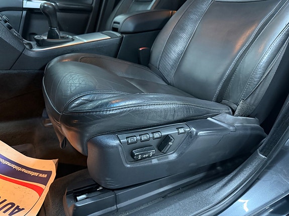 Volvo XC90 12 of 24