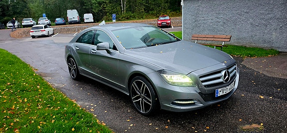 Mercedes-Benz CLS350 6 of 7