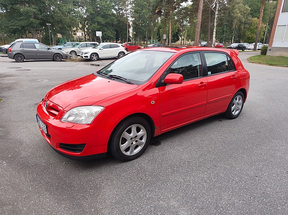 Toyota Corolla 4 of 7