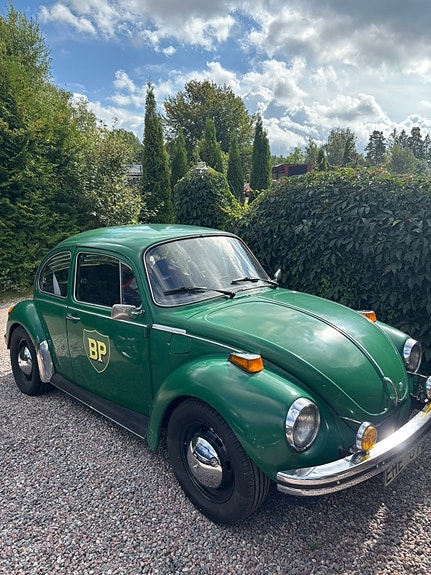 Volkswagen 1303 2 of 4