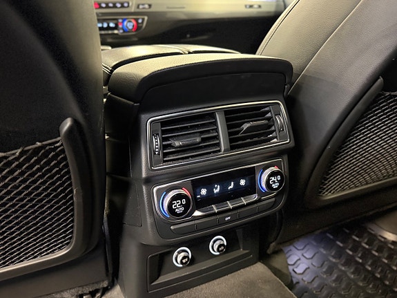 Audi Q7 23 of 23