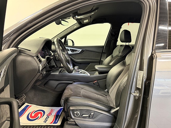 Audi Q7 6 of 23