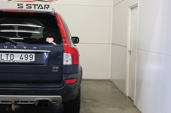 Volvo XC90 6 of 16