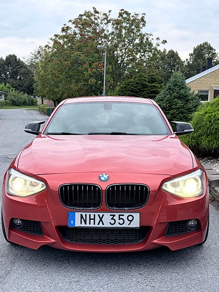 BMW 120d 4 of 11