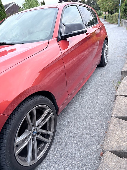 BMW 120d 9 of 11