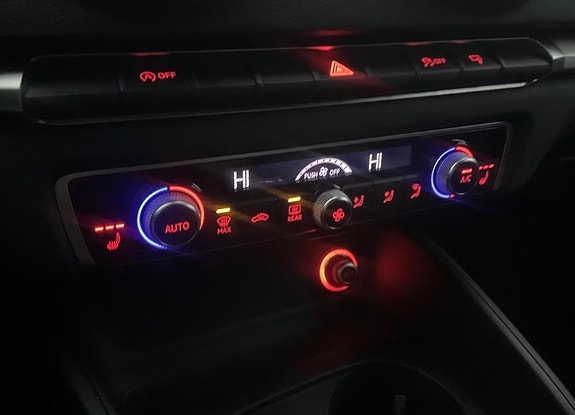 Audi A3 4 of 29