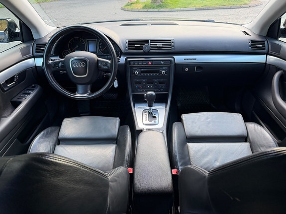 Audi A4 4 of 6