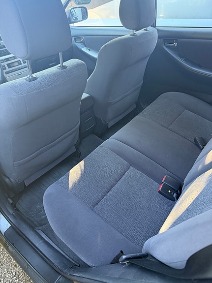 Toyota Corolla 5 of 6