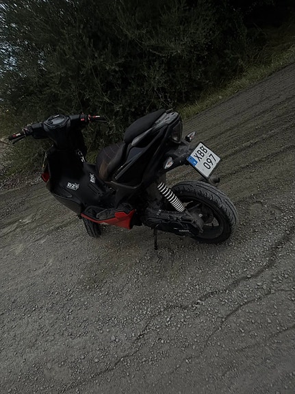 Yamaha Aerox 4 of 4