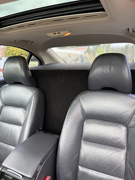 Volvo S80 4 of 5