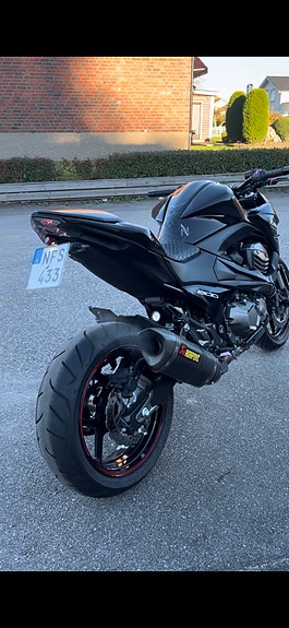 Kawasaki Z800 3 of 4