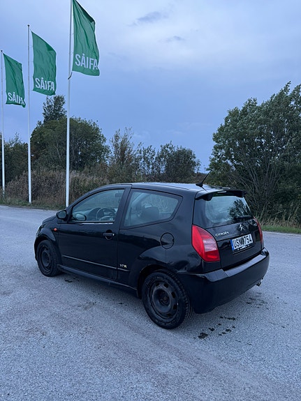 Citroen C2 3 of 11