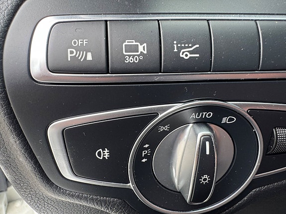 Mercedes-Benz GLC220 d 18 of 20