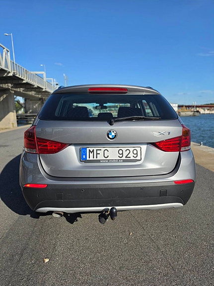 BMW X1 5 of 8