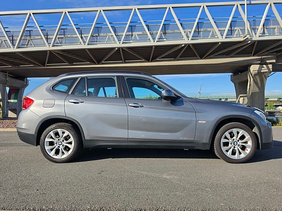 BMW X1 4 of 8