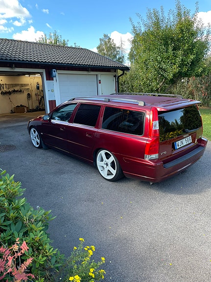 Volvo V70 4 of 7