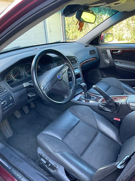 Volvo V70 6 of 7