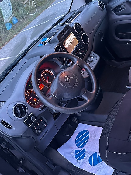 Citroen Berlingo 11 of 13