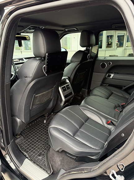 Land Rover Range Rover Sport 6 of 7