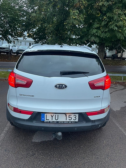 Kia Sportage 2 of 5