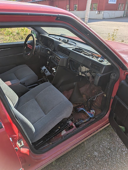 Volvo 740 8 of 8