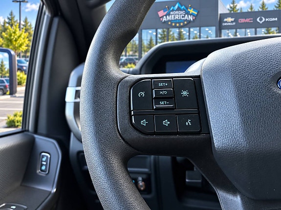 Ford F-150 12 of 17