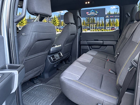 Ford F-150 10 of 17