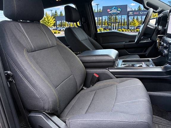 Ford F-150 9 of 17