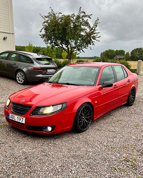 Saab 9-5 2 of 10