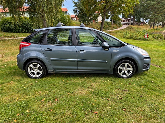Citroen C4 Picasso 3 of 6