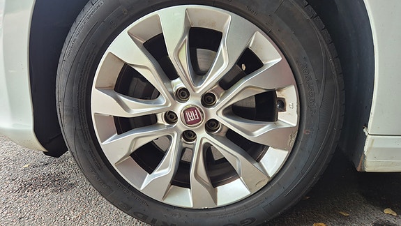 Fiat Tipo 13 of 16