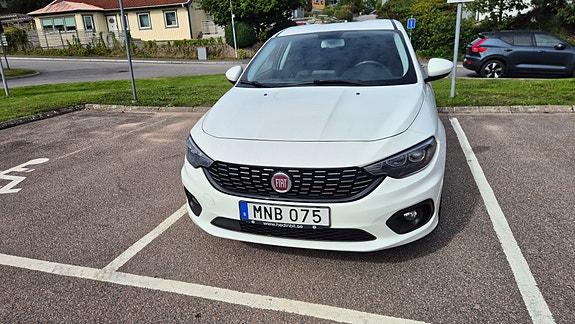 Fiat Tipo 4 of 16