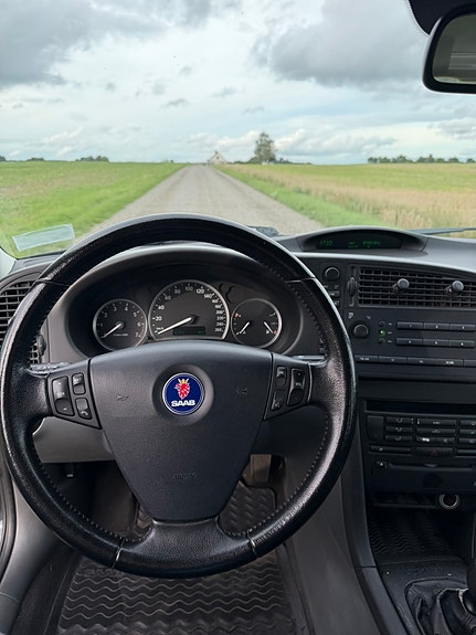 Saab 9-3 6 of 7