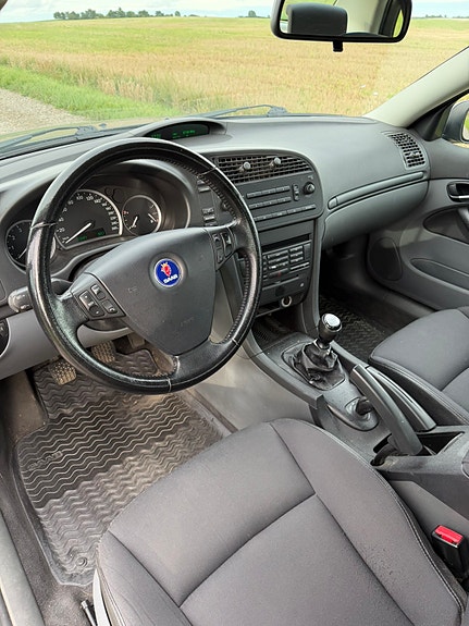 Saab 9-3 5 of 7