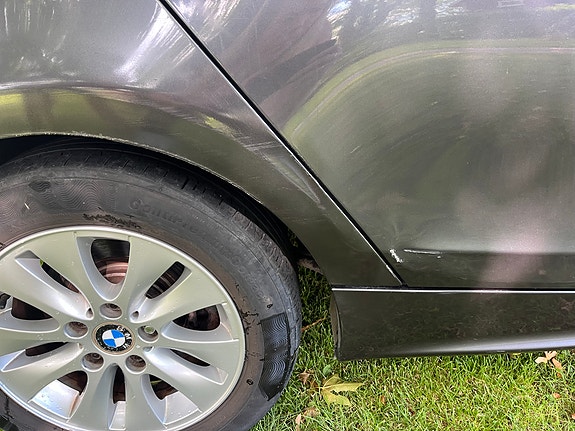 BMW 120d 9 of 12