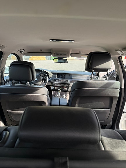 BMW 520d 12 of 18