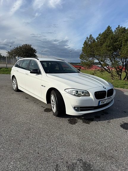 BMW 520d 5 of 18