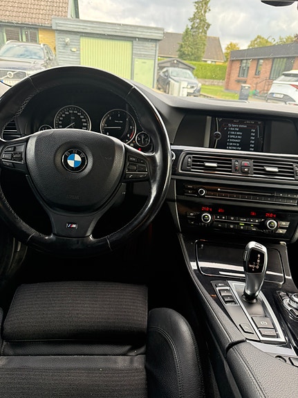 BMW 520d 13 of 18
