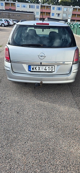Opel Astra 3 of 5