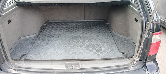 Saab 9-5 7 of 30