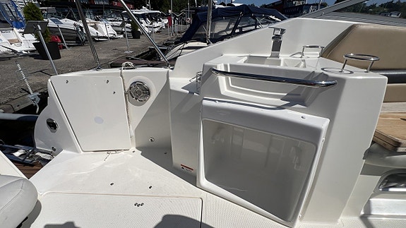 Larson 777 2011 Mercruiser 5.0 MPI 2011 20 of 27