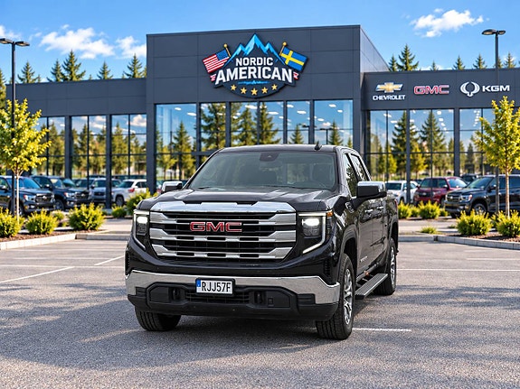 GMC Sierra 3 of 19