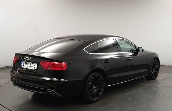Audi A5 8 of 9