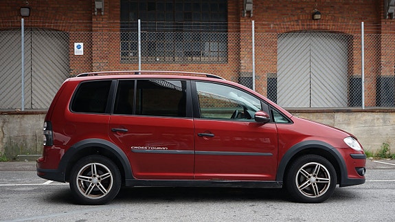 Volkswagen CrossTouran 5 of 14