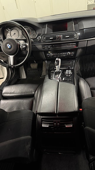 BMW 520d 7 of 10