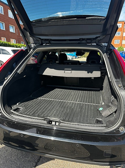 Volvo V90 9 of 12