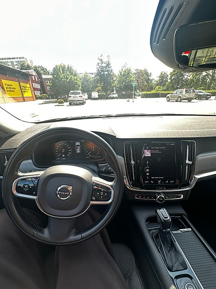 Volvo V90 11 of 12